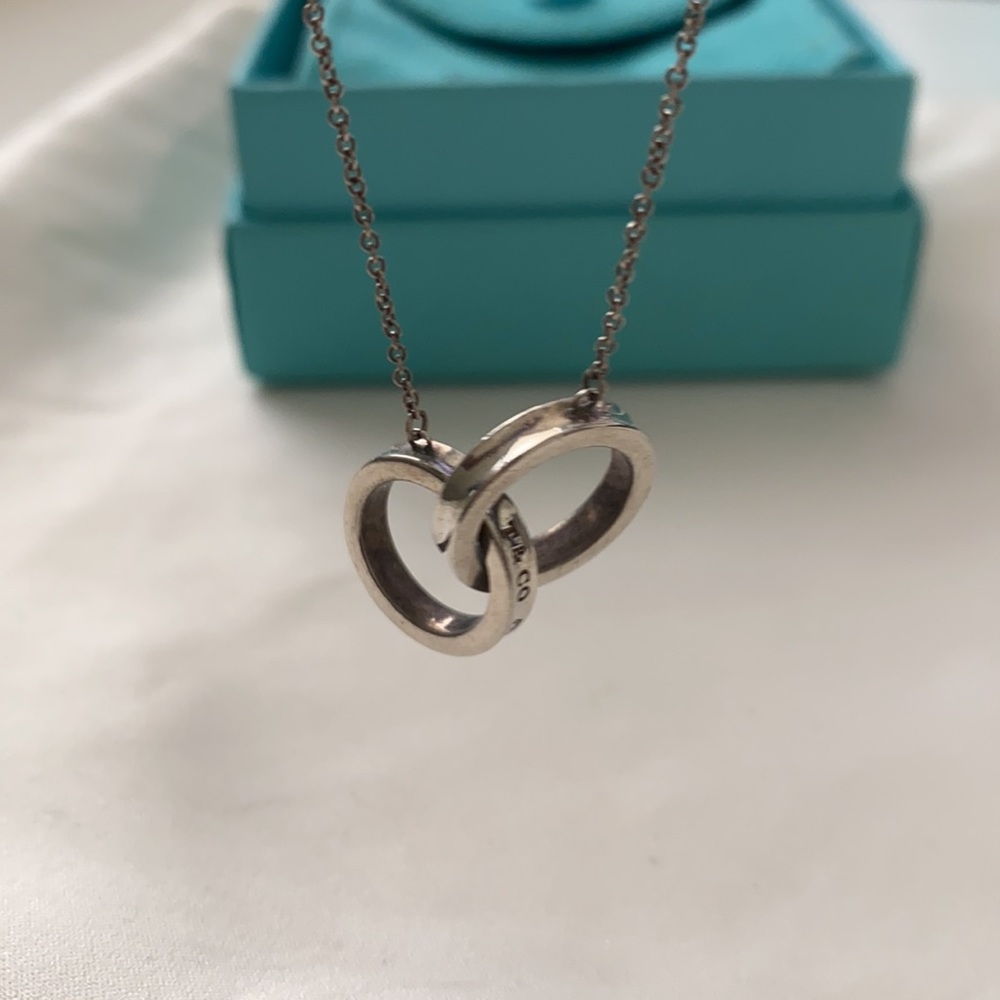 Tiffany 1837 interlocking pendant